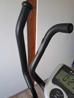 Eliptický trenažér - 13