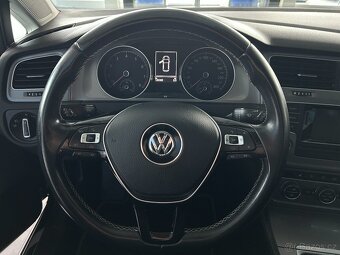 Volkswagen Golf 7 1.2 TSI 81kW,LOUNGE,SERVISKA - 13
