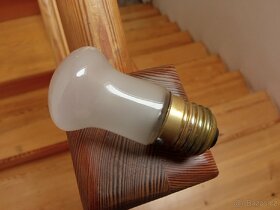 Kovová retro lampička s dobovou žárovkou - 13