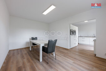 Prodej rodinného domu, 182 m², Karlovy Vary, ul. Na Stezce - 13