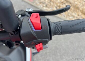 Prodám QJ MOTOR SRK 600 41,2/35 KW - 13