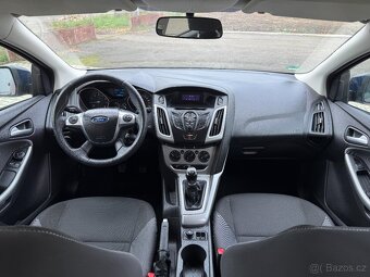 Ford Focus MK3 1.6i Benzín 77kw 2012 Serviska Nová STK DOVOZ - 13
