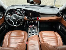 Alfa Romeo Giulia Q4 VELOCE 2.2 diesel 154 kw odpočet DPH - 13