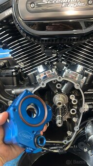 Harley Davidson Street Glide CVO FLHXSE 2017 - 13