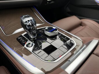 BMW X5, 40i 250Kw ČR 1MAJ DPH M-PACKET - 13