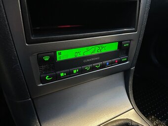 ŠKODA OCTAVIA 1.9 TDI 66kw - 2.MAJITEL, STK, ROZVODY - 13