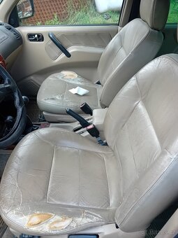 Nissan Terrano 2 - 13