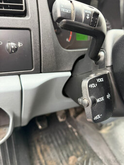 Ford Transit – 6 míst, klima, tempomat, dobrý stav - 13