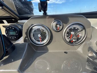 BAYLINER VR-4 Open + MERCURY F 115 EFI EXLPT + vlek Brenderu - 13