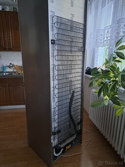 Lednice  s mrazničkou - 13