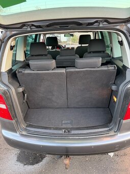 Volkswagen touran - 13