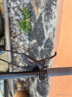 dámské kolo Specialized Rockhopper - 13