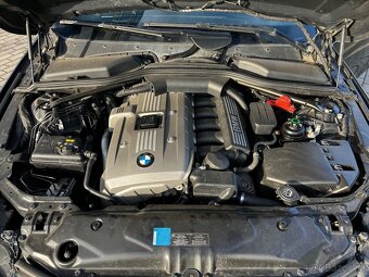 BMW 530i E60 190 kW - 13