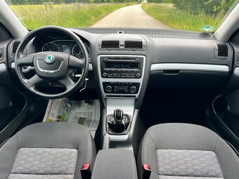 ► ŠKODA OCTAVIA II COMBI 1.4 TSI 90KW IMPULS TAŽNÉ - 13