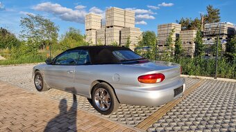 Chrysler Stratus 2,5L V6 cabrio - 13