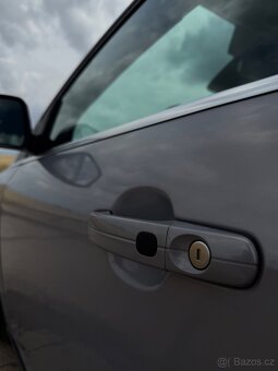 Ford Focus 1.6i - 13