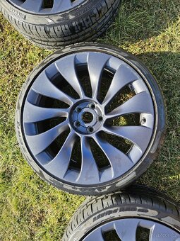 20" letní kola Überturbine Tesla model 3 - 13