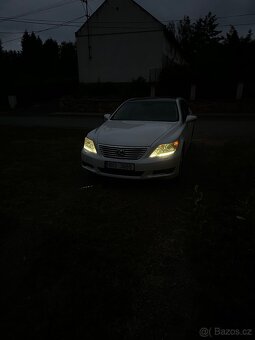 LEXUS LS 460 AWD - 13