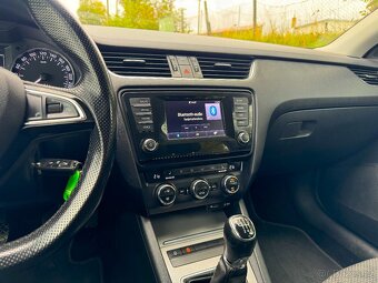 Škoda Octavia 185 000km 2015 2.0TDI 110kW TAŽNÉ - 13