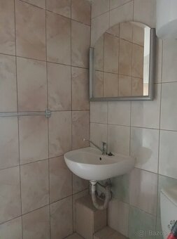 Byt 1+1, Závodu míru Karlovy Vary-Stará Role - 13