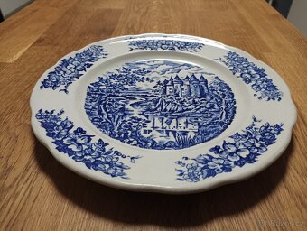 STARÝ PYROBLAN PORCELÁNOVÝ TALÍŘ BRITISH PETROLEUM FRANCE - 13