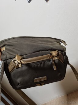 Sony a6400 + 16-50mm f/3.5-5.6 + voděodolné pouzdro - 13