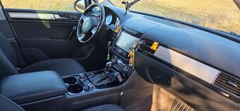 Volkswagen Touareg,3,0 TDI V6 180 kW. - 13