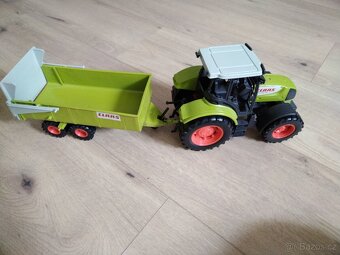 Bruder Přepravník na koně, DHL, traktor - 13
