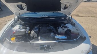 DODGE CHARGER SRT WIDEBODY 6,4l V8 DPH - Amerika Na Kolech - 13