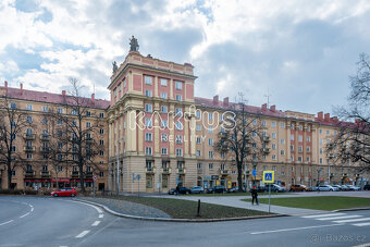 Pronájem prémiového komerčního prostoru – 127 m², Poruba, „U - 13