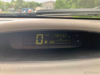 Renault Twingo - 13