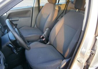 Ford Fusion 1.4i benzín manuál 59 kw - 13