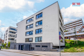 Prodej bytu 1+kk, 42 m², Praha, ul. Holečkova - 13