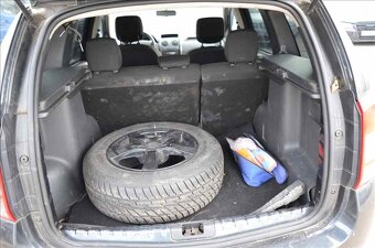 Dacia Duster 1,2 TCE   RV 2014 - 13