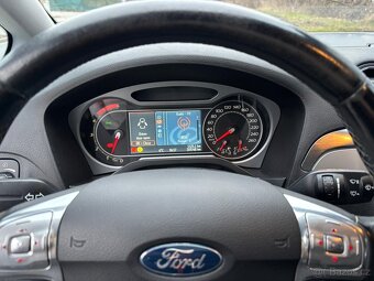 FORD S-MAX 2,2 TDCi 129kW r.v2009 - 13