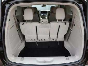 Chrysler Pacifica 3.6 Ehybrid DVD ACC 360° kamera (č.1080) - 13