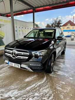 Mercedes GLE 300D 4MATIC - 13