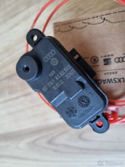 Zamok nadrze (Motorček) nádrže Audi/Volkswagen - 13