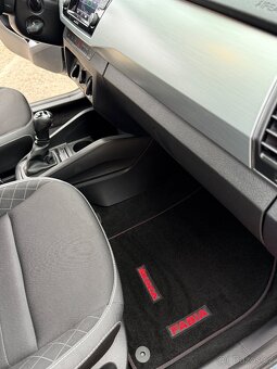 Škoda Fabia 3 combi 1.0 TSi 70kW 2021 DSG - 13