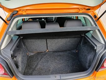VOLKSWAGEN POLO CROSS 1.4 I - 55 kW - AUTOMATICKÁ PŘEVODOVKA - 13