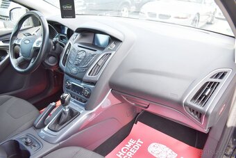 FORD FOCUS KOMBI 2,0 TDCI,TITANIUM,1.MAJITEL,NAVI,SERVISKA - 13