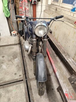 Jawa 350 - 13