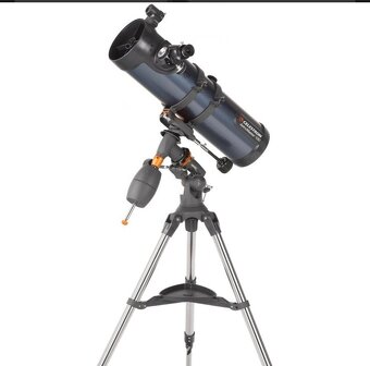Dalekohled Celestron AstroMaster 130 a okulárový kufřík - 13
