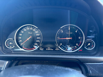 BMW F10 LCI 530d xdrive, pravidelný servis, DPH - 13