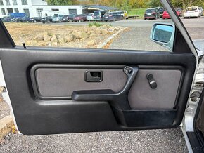 Prodám origo Bmw E30 318is coupe 100kw po velkém servisu - 13