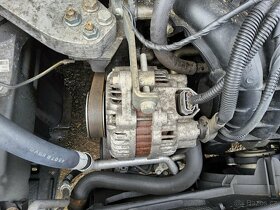 Mitsubishi Colt 2008 1,1i 55kW - KRASNY, DILY 97TKM - 13