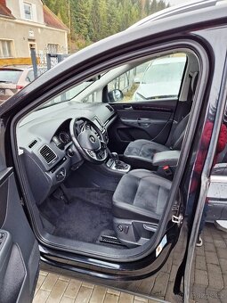 VW Sharan Highline, 2.0 TDi, r.v. 12/2019, plný servis,tažné - 13