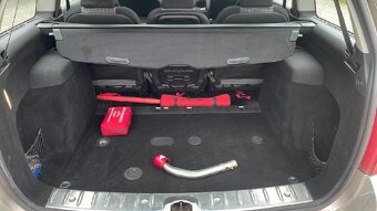 Peugeot 307, 1.6 HDi // TAŽNÉ // RV 11/2005 - 13