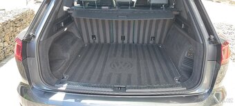 Volkswagen Touareg V6 3.0 TDI - 13