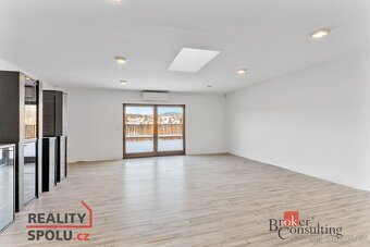 Prodej, domy/rodinný, 331 m2, Zlatý kopec 54, 46303 Stráž na - 13